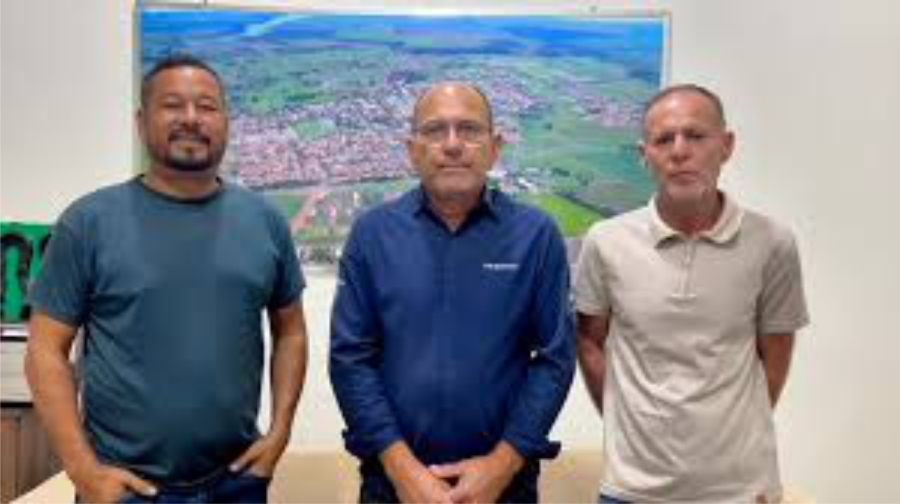 Roberto Viana é o novo Secretário de Educação de Sud Mennucci