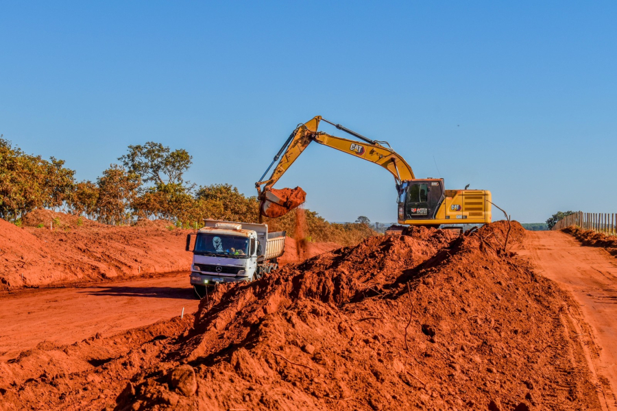 Obras de pavimentação de trecho da MS-444 que passa por Selvíria continuam aceleradas