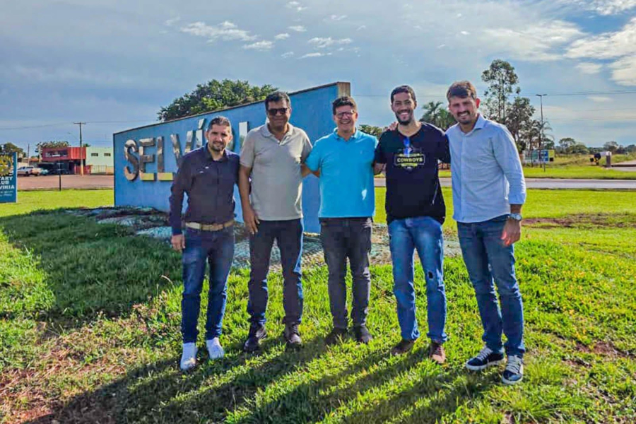 Prefeito de Selvíria recebe presidente da Assomasul