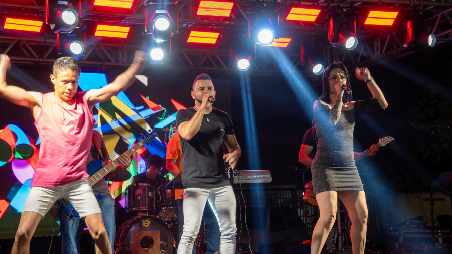  SHOW DE ANIVERSÁRIO – BABADO DA FOLIA - SUD 67 ANOS 